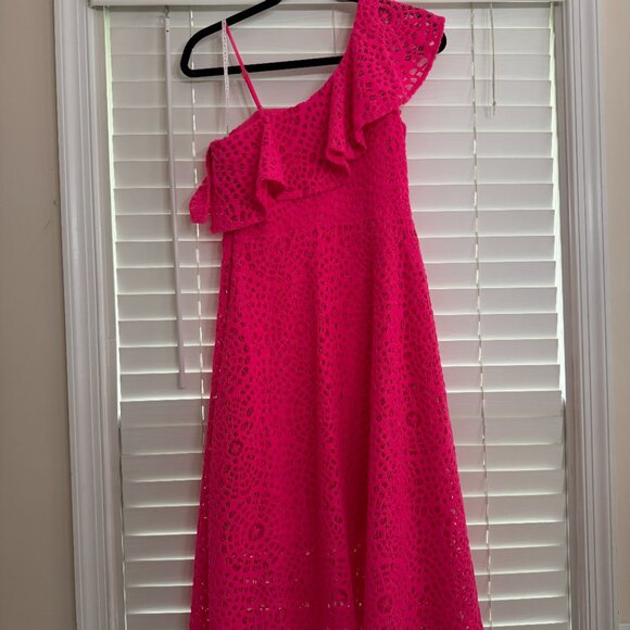 EUC Lilly Pulitzer Pink Callisto Ruffle One Shoulder Dress Size 4 - Picture 3 of 5